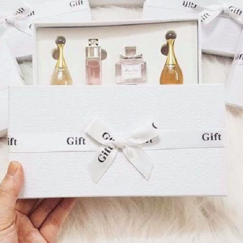 Gift Set Nước Hoa Dior Mini Màu Đỏ  Nhỏ nhắn nhưng đẳng cấp